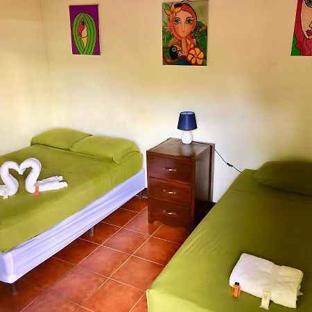 Casa Lula Leon Hostal Ngoại thất bức ảnh